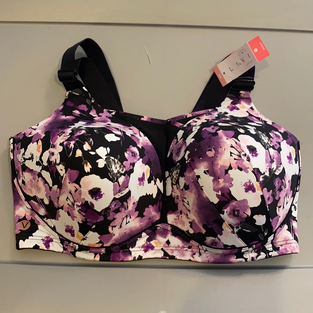 40F Livi Active no wire sports bra Lane Bryant